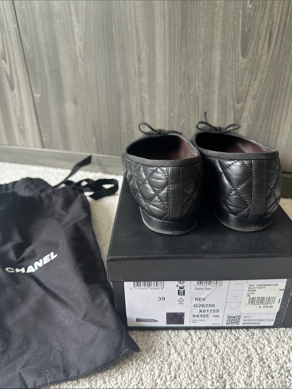 CHANEL Black Quilted Leather Ballet Flats with CC Motif - Picture 2 of 8
